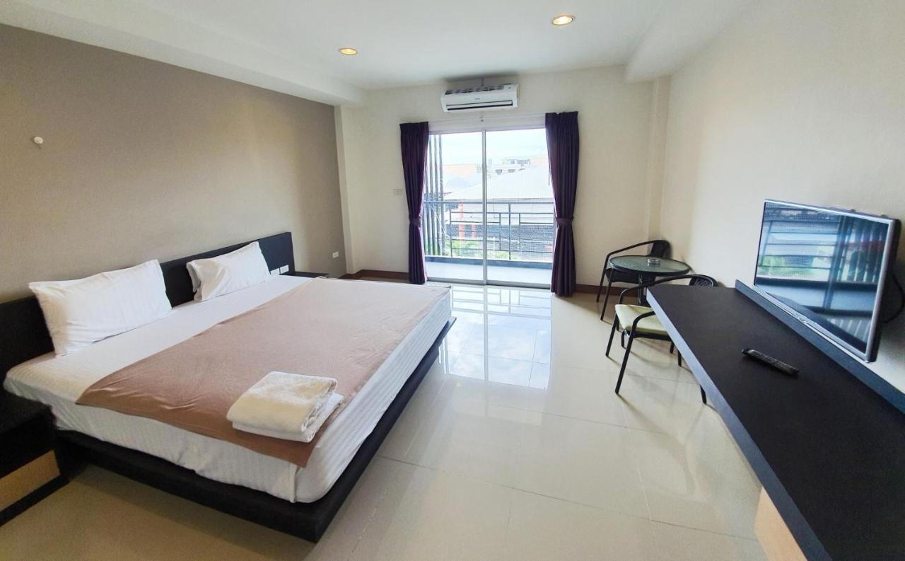B Space Residence Nong Prue Ngoại thất bức ảnh