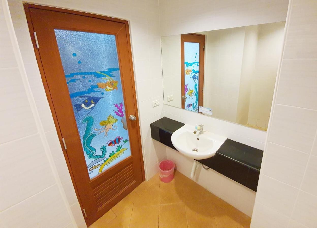 B Space Residence Nong Prue Ngoại thất bức ảnh