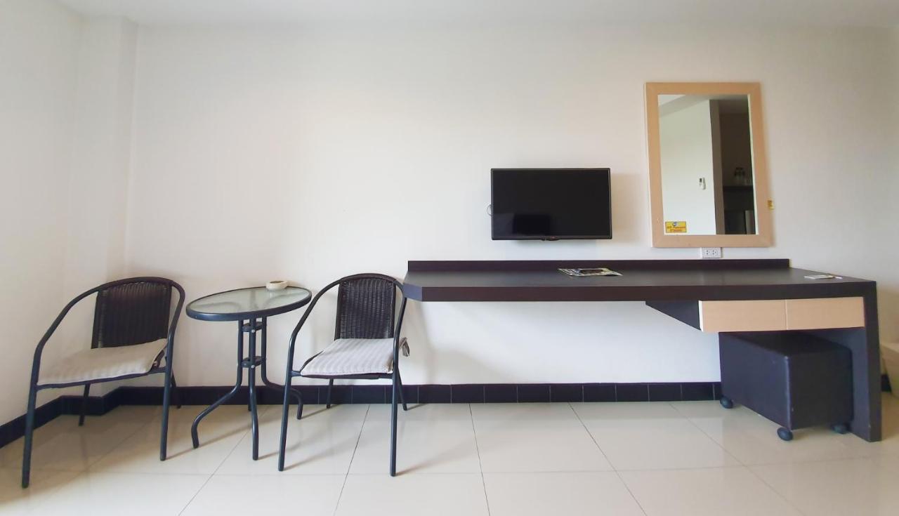 B Space Residence Nong Prue Ngoại thất bức ảnh