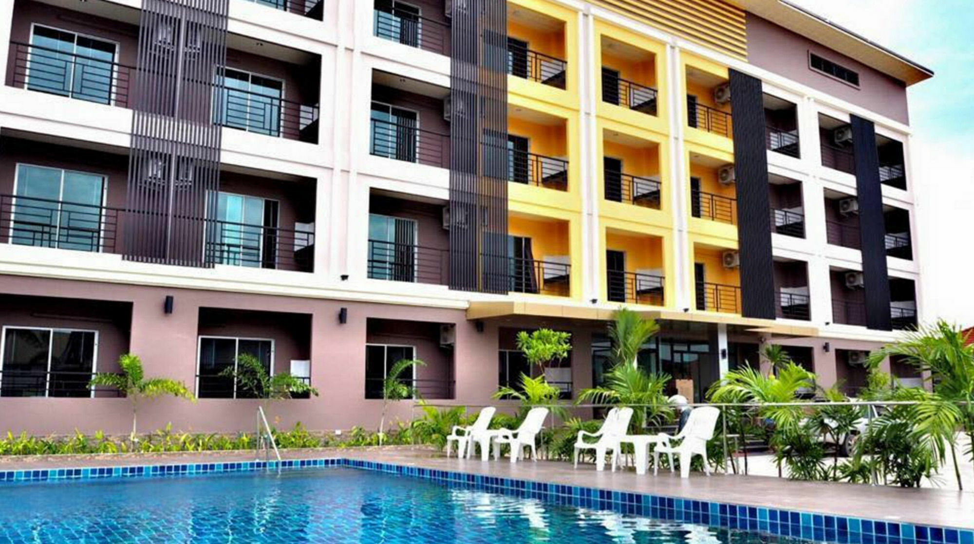 B Space Residence Nong Prue Ngoại thất bức ảnh