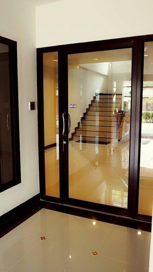 B Space Residence Nong Prue Ngoại thất bức ảnh
