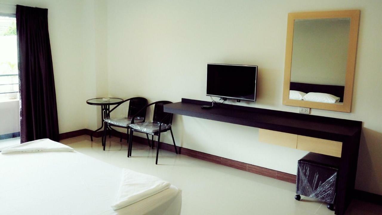 B Space Residence Nong Prue Ngoại thất bức ảnh